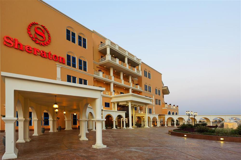 Helnan Dreamland Hotel 6th of October City Exterior foto Sheraton Karachi Hotel